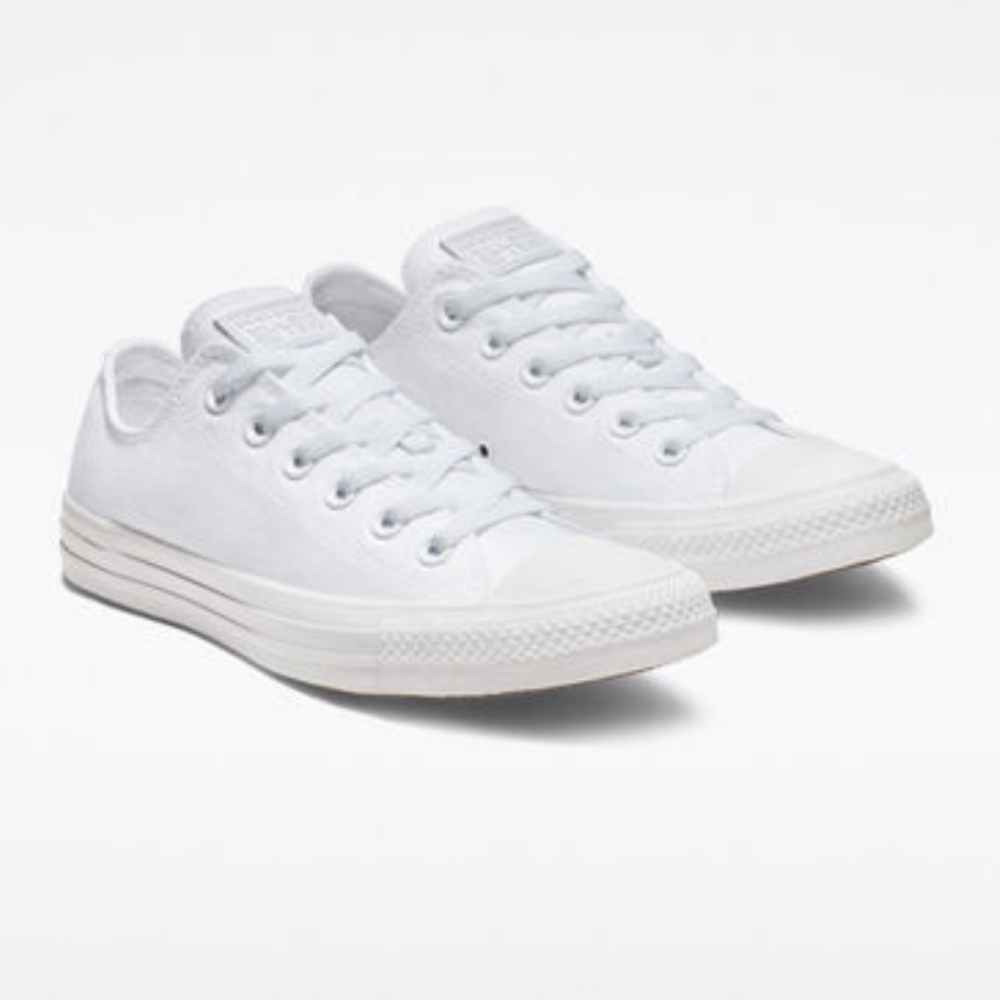 NWT White Monochrome Converse Sneakers
